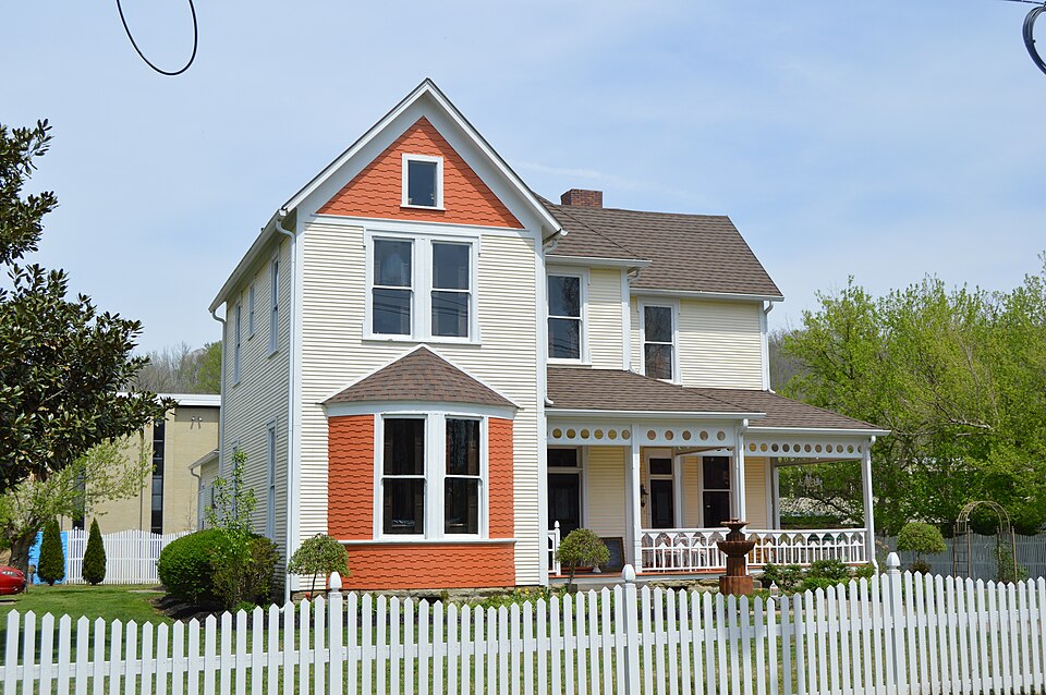 Photograph of Thomas Mayo House