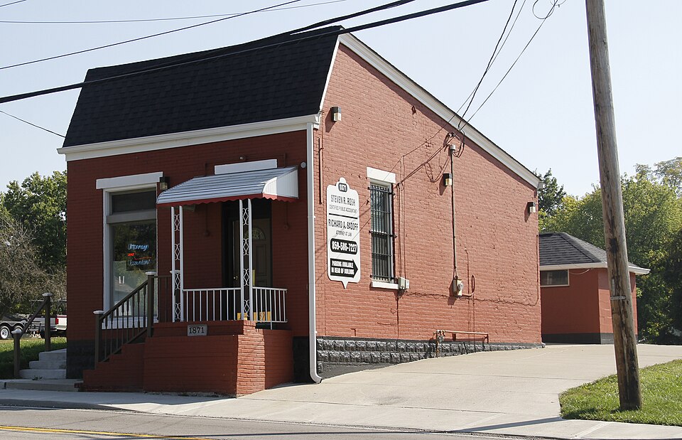 Photograph of Hebron Deposit Bank