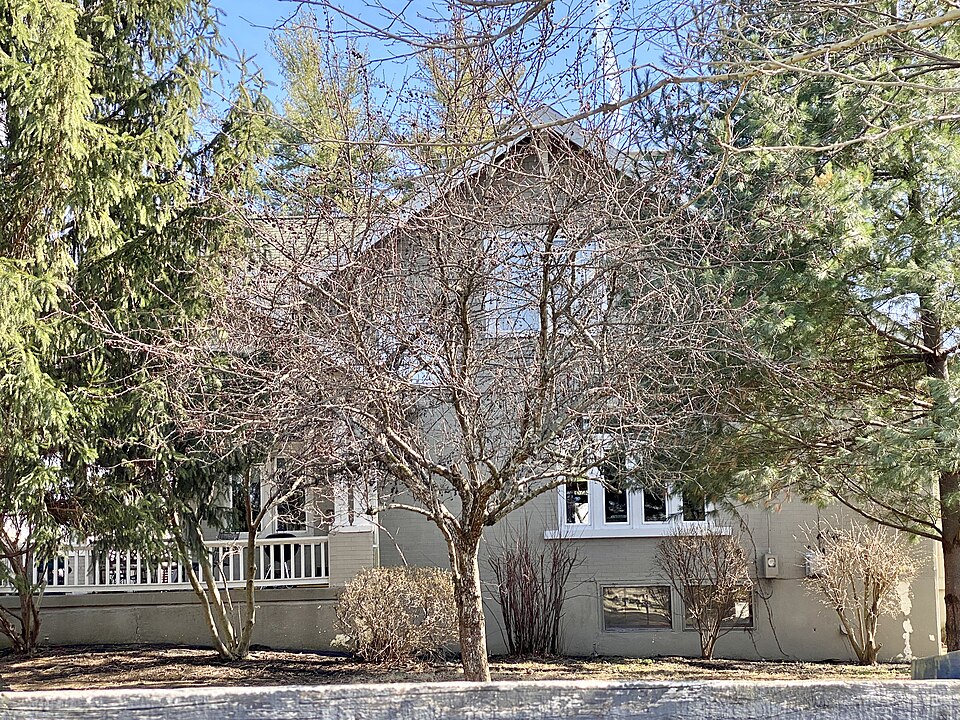 Photograph of Chandler House