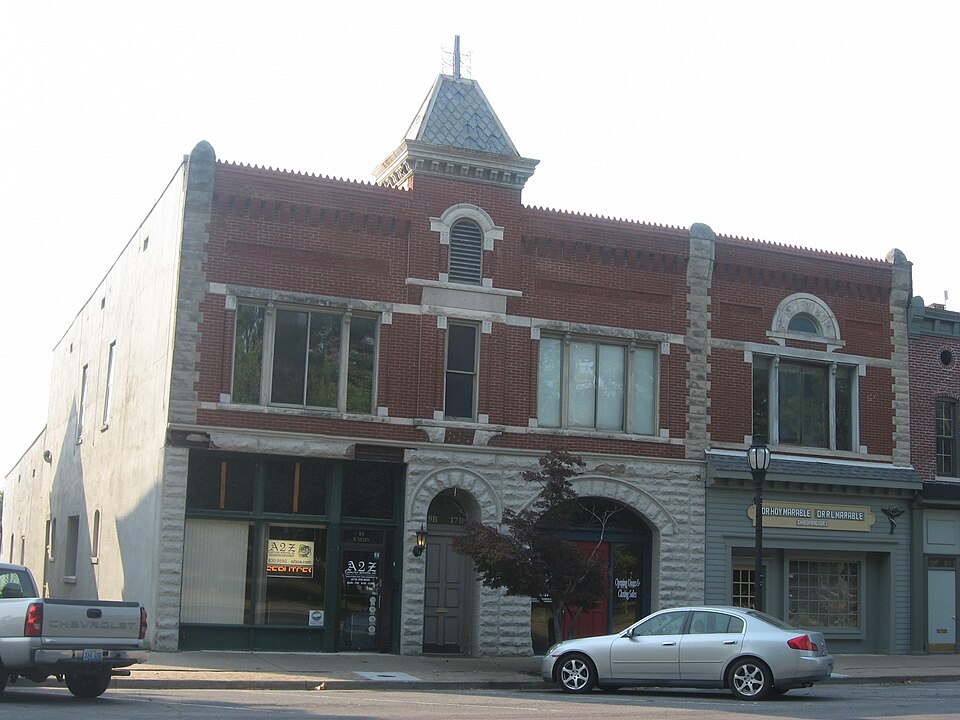 Photograph of Klee Funeral Parlor