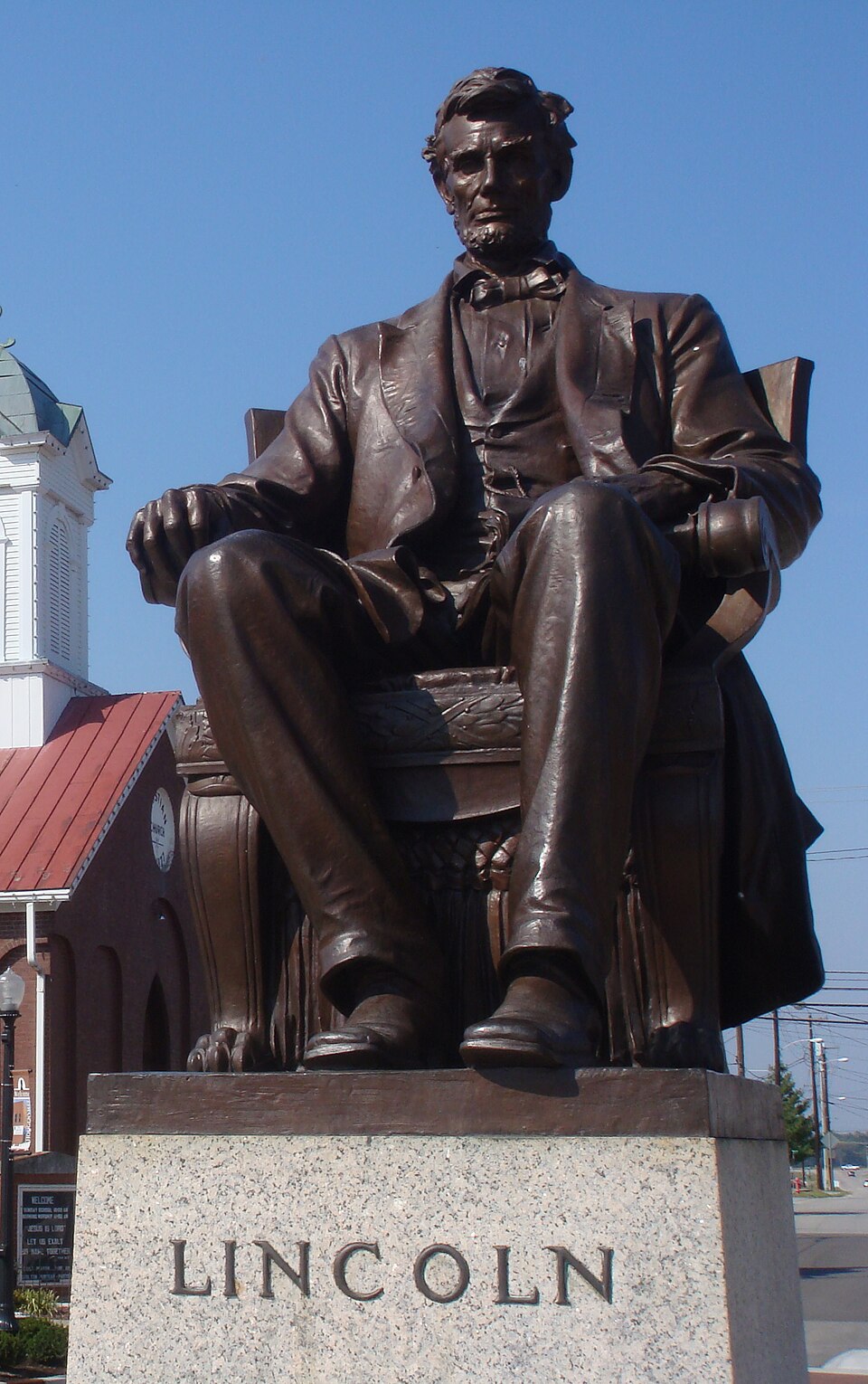 Photograph of Statue of Abraham Lincoln