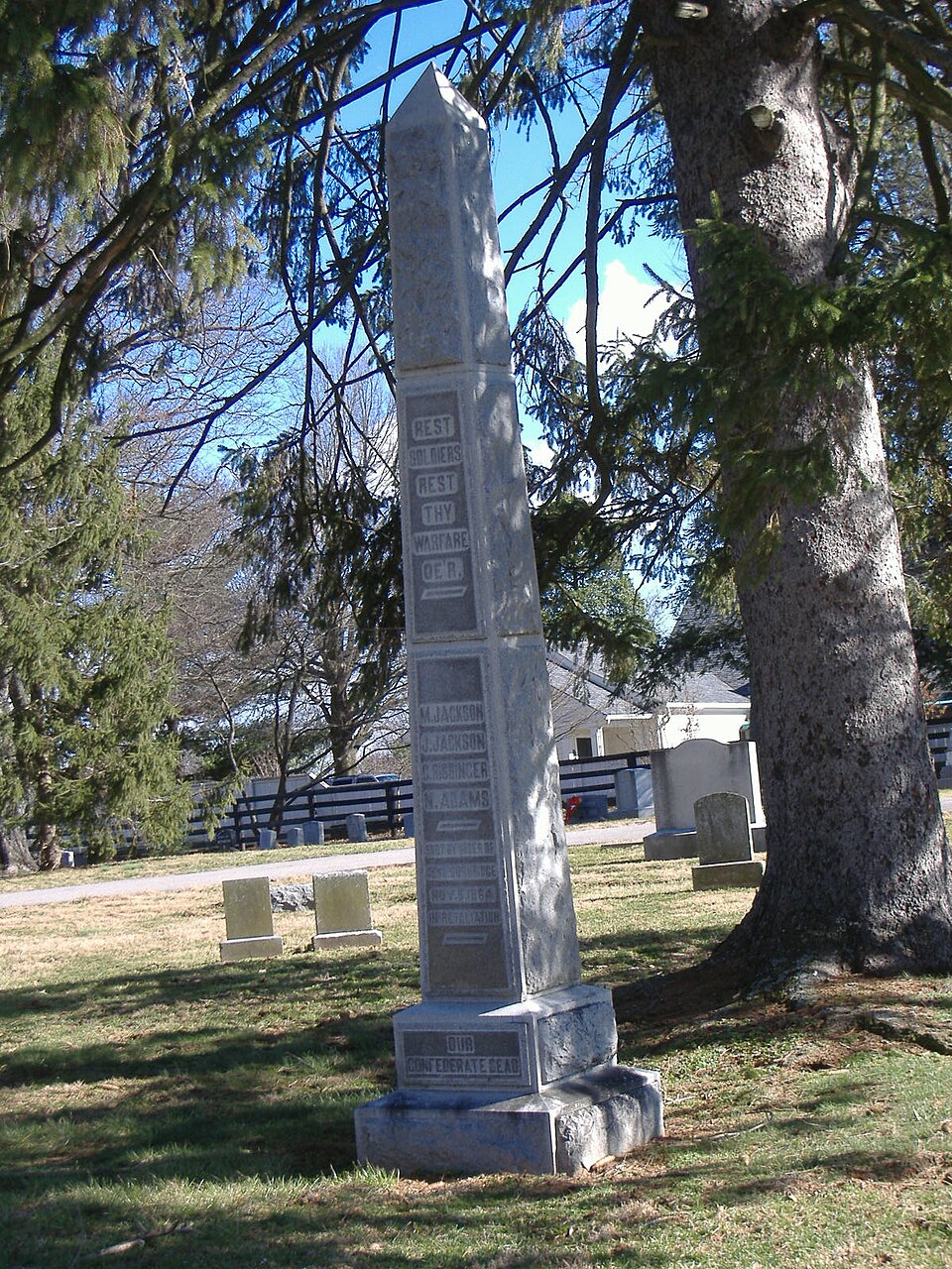 Photograph of Martyrs Monument in Midway