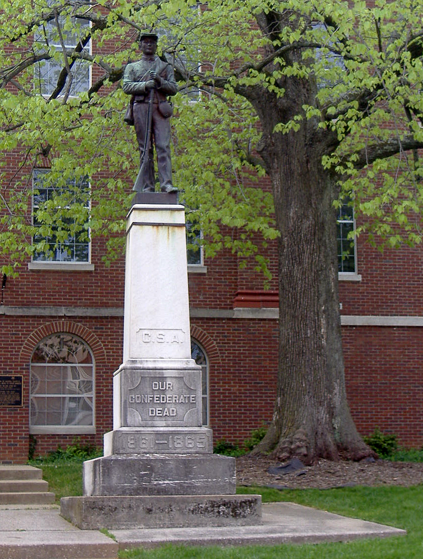 Photograph of Confederate Monument in Glasgow