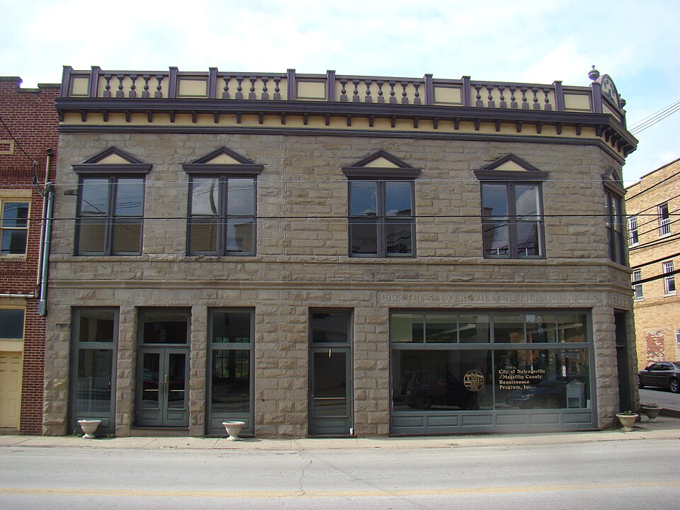 Photograph of Salyersville National Bank