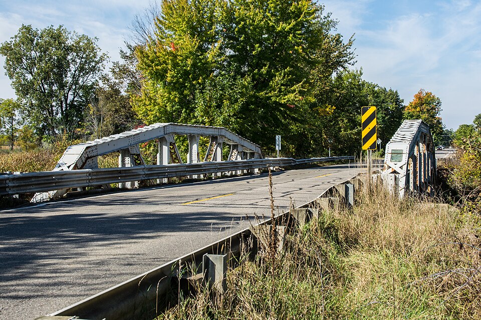 Photograph of Crystal Springs Street-Dowagiac River Bridge