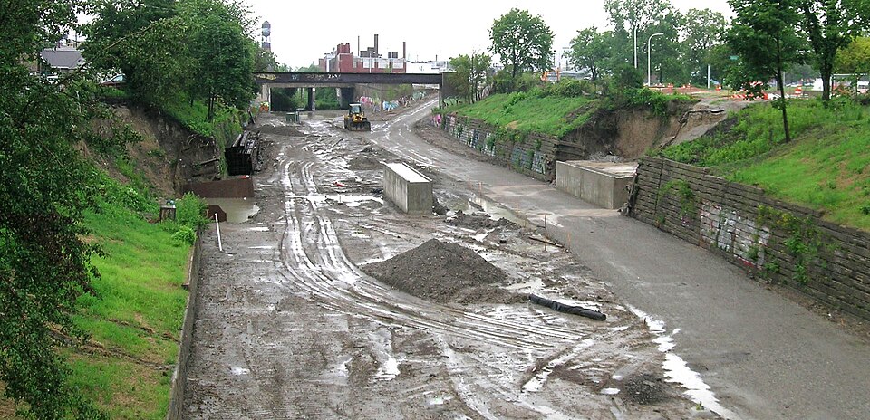 Photograph of Antietam Avenue Bridge