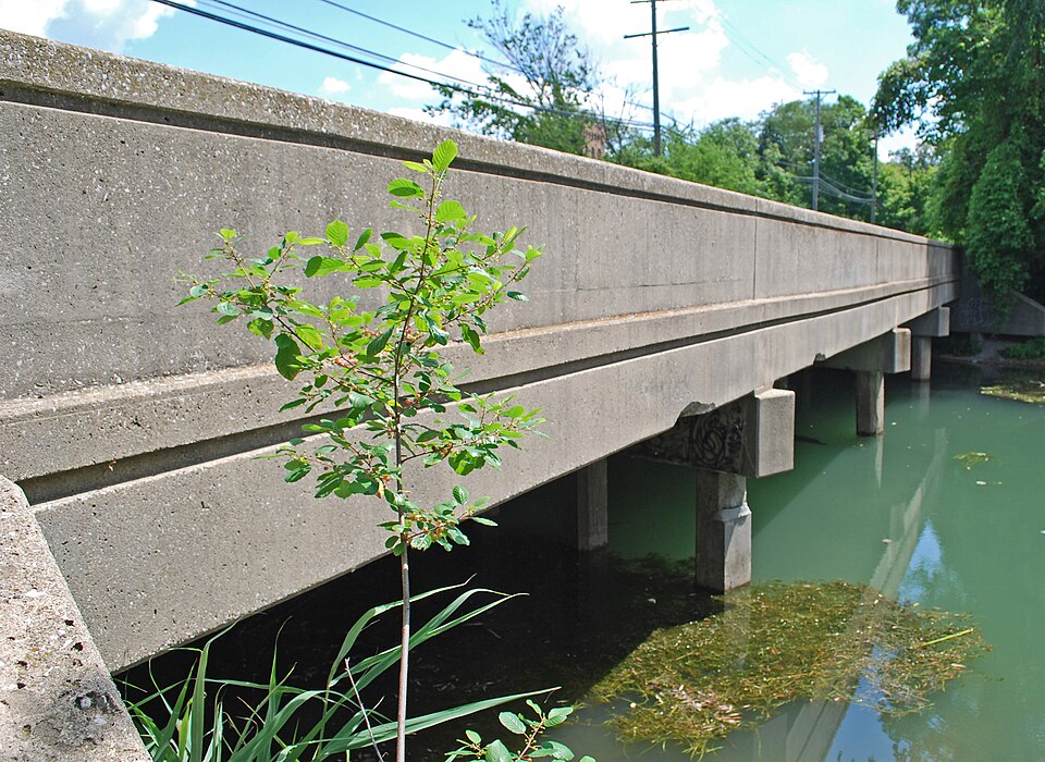 Photograph of Ferry Street-Thorofare Canal Bridge