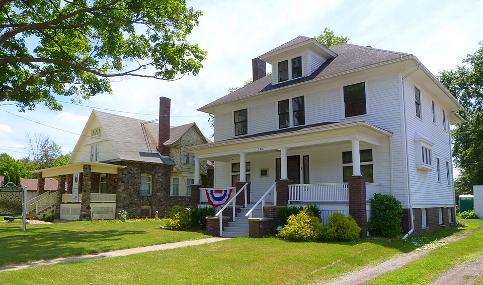 Photograph of Roethke Houses