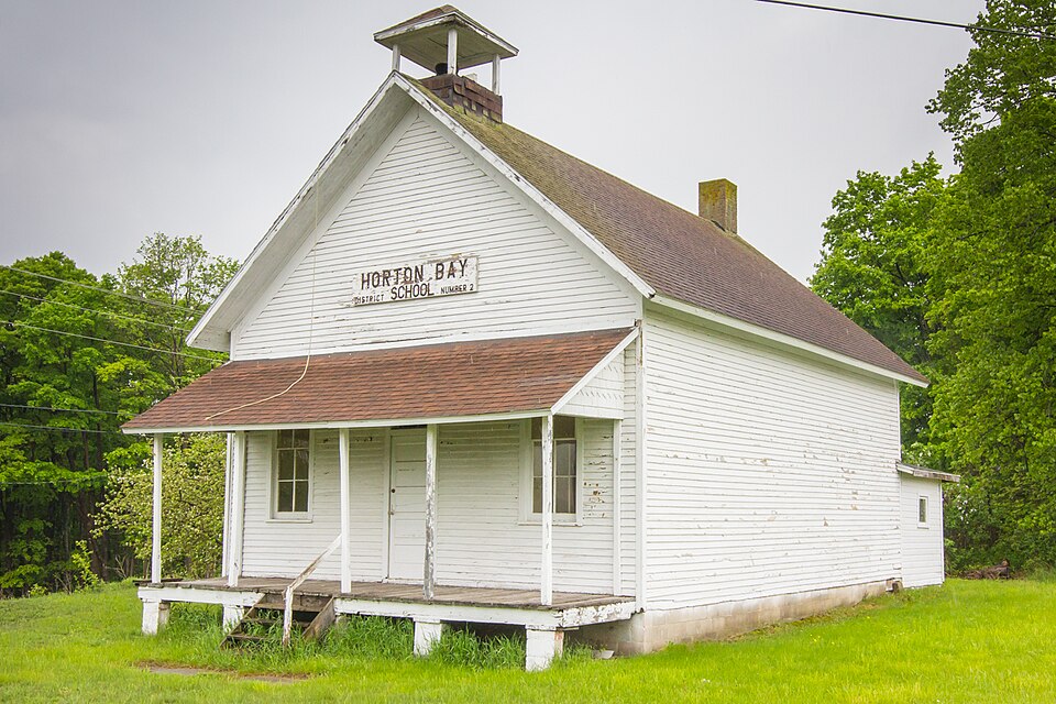 Photograph of Horton Bay School