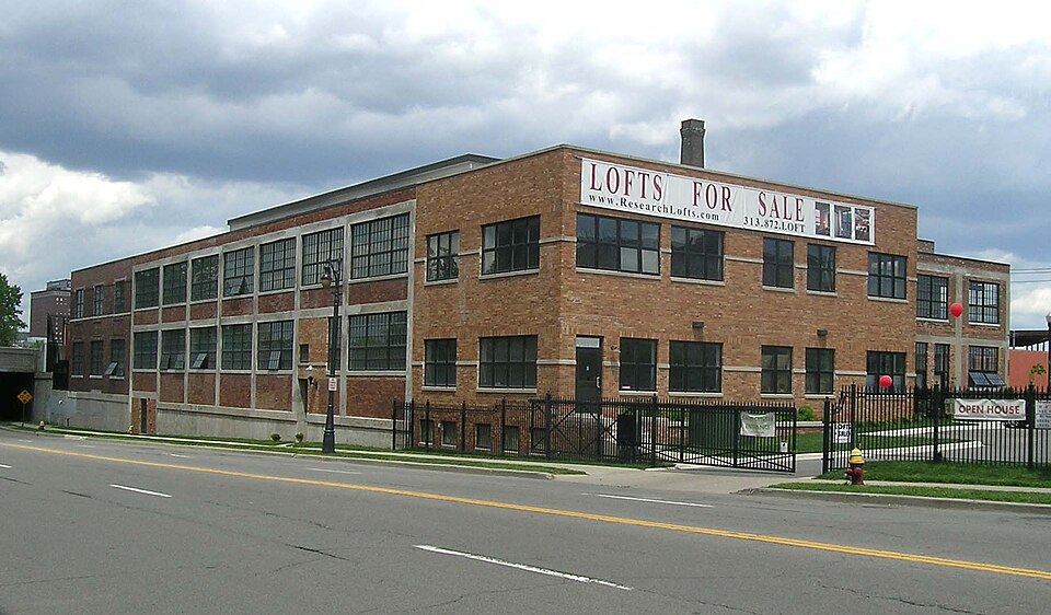 Photograph of Crescent Brass and Pin Company Building