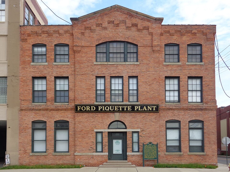 Photograph of Piquette Avenue Industrial Historic District
