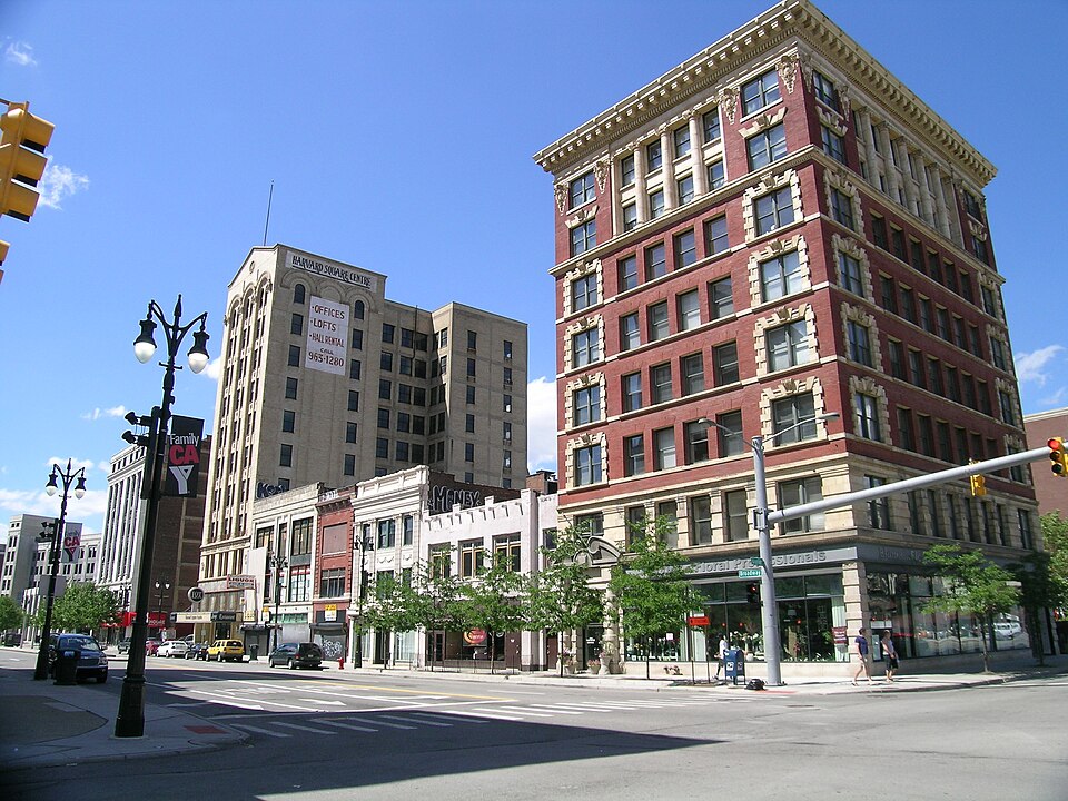 Photograph of Broadway Avenue Historic District