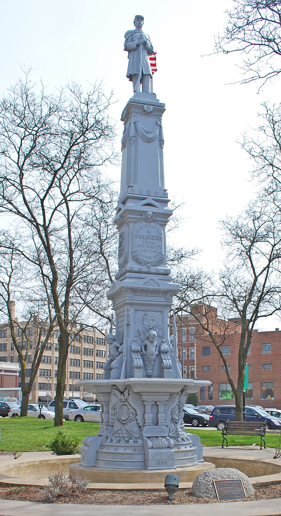 Photograph of Kent County Civil War Monument