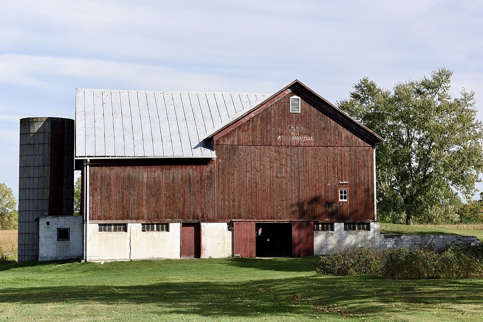 Photograph of Somerville Barn