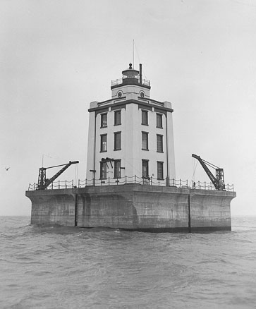 Photograph of Martin Reef Light Station
