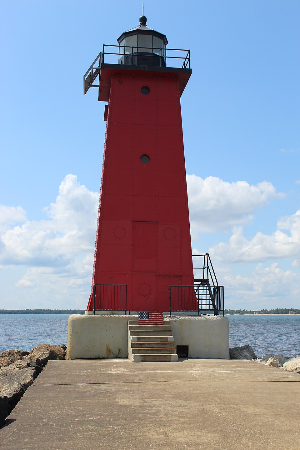 Photograph of Manistique East Breakwater Light