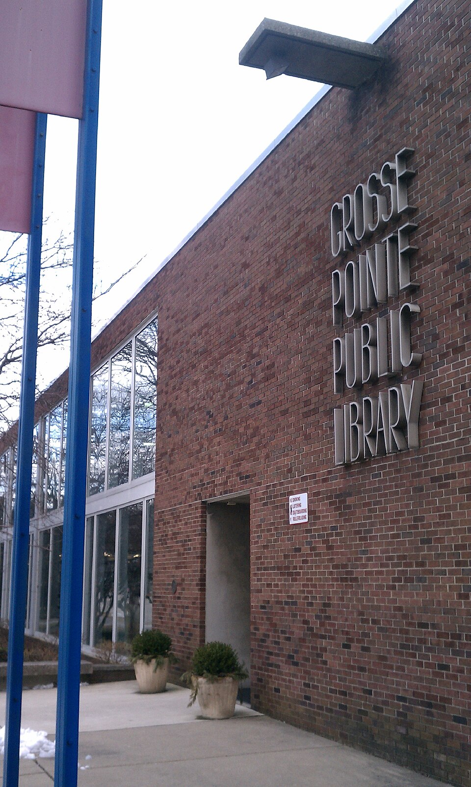 Photograph of Grosse Pointe Public Library Central Branch