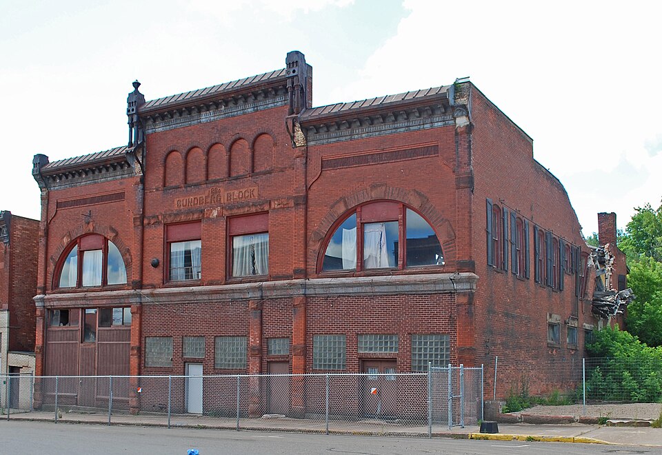 Photograph of Sundberg Block