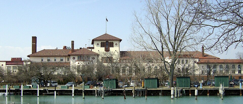 Photograph of Detroit Yacht Club