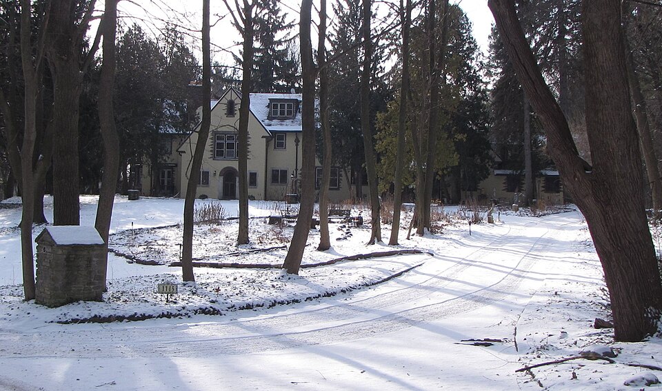 Photograph of Thomas W. and Margaret Taliaferro House