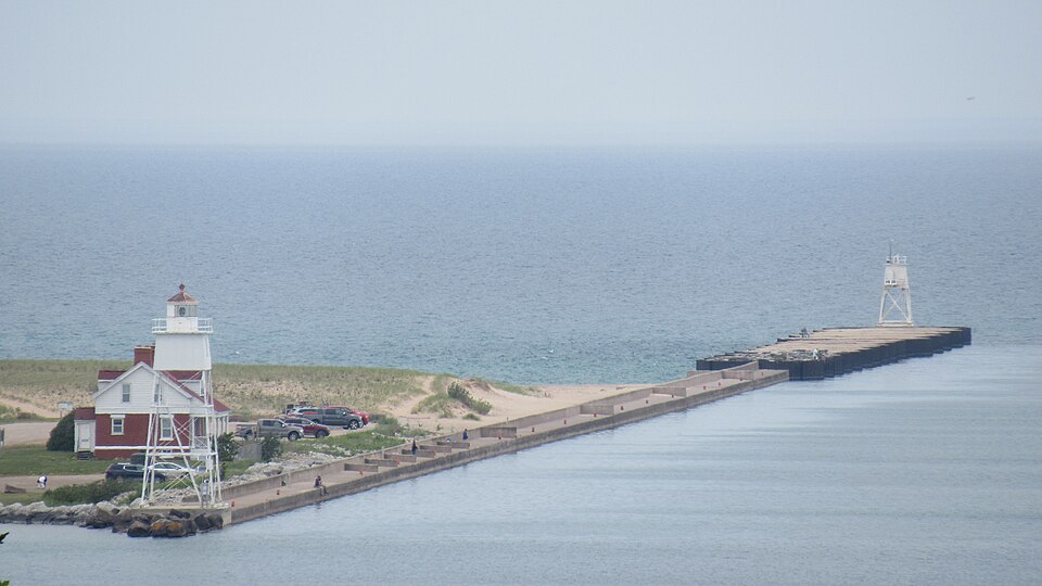 Photograph of Grand Marais Harbor of Refuge Inner and Outer Lights