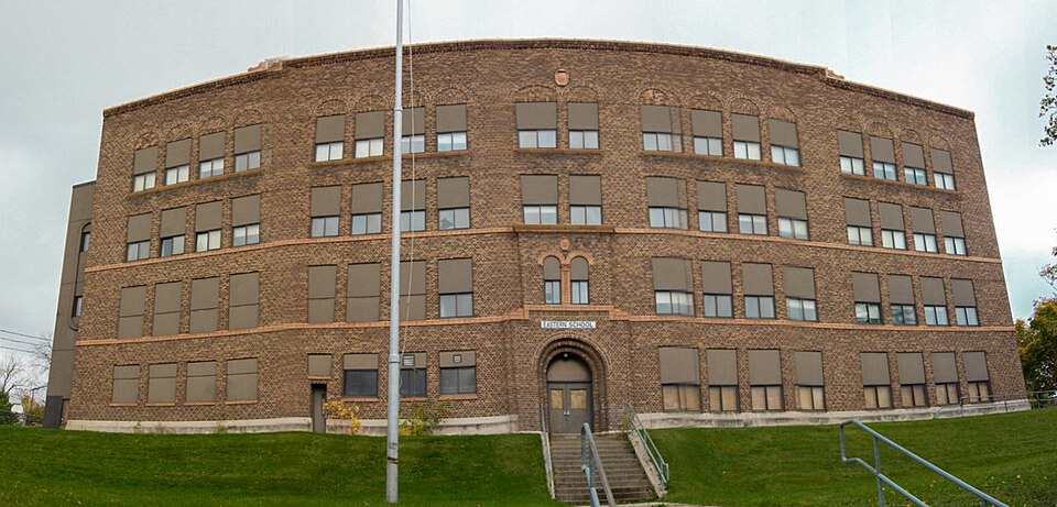 Photograph of Eastern Avenue School