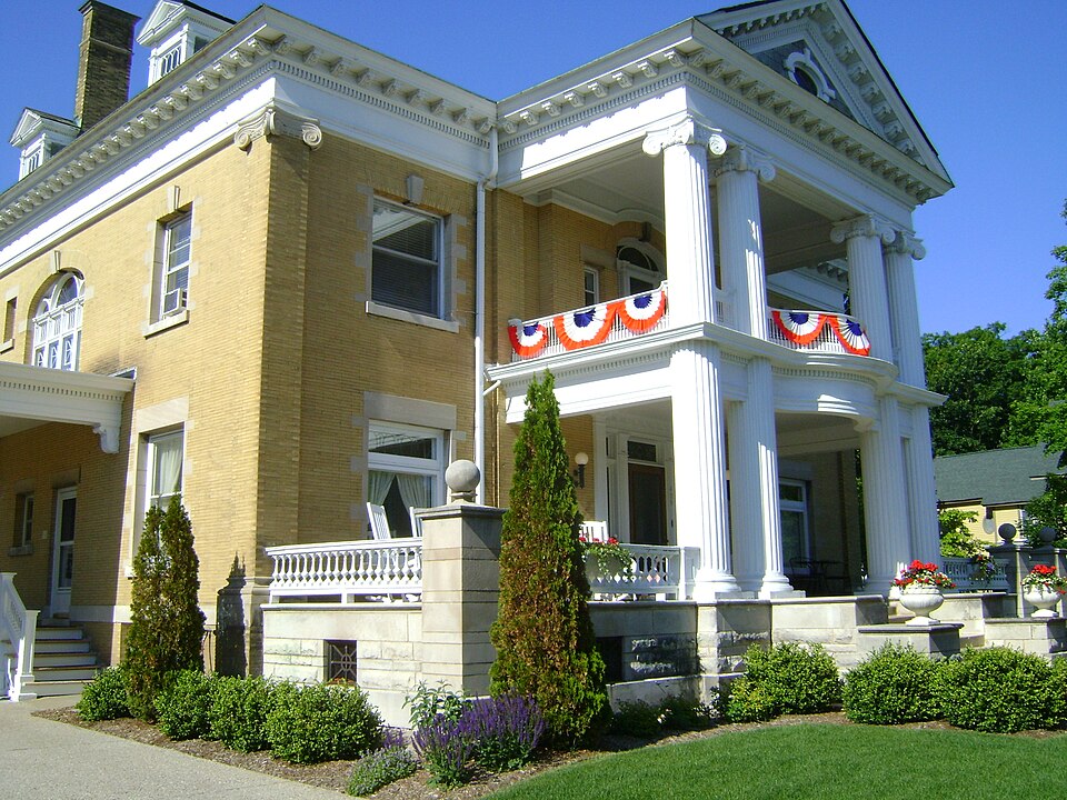 Photograph of Warren A. and Catherine Cartier House