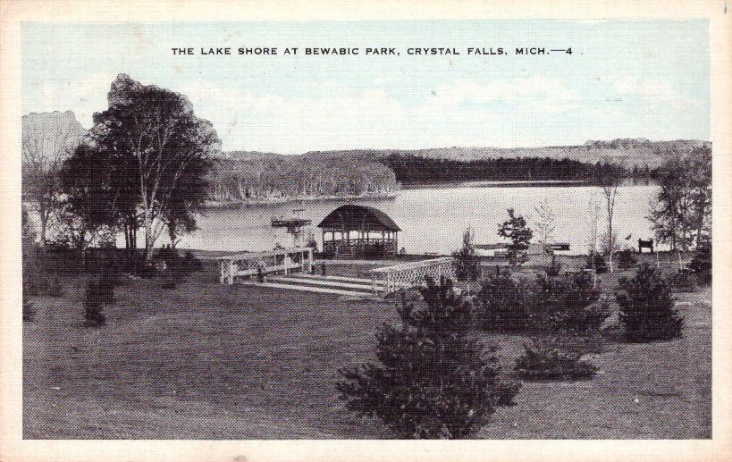 Photograph of Bewabic State Park