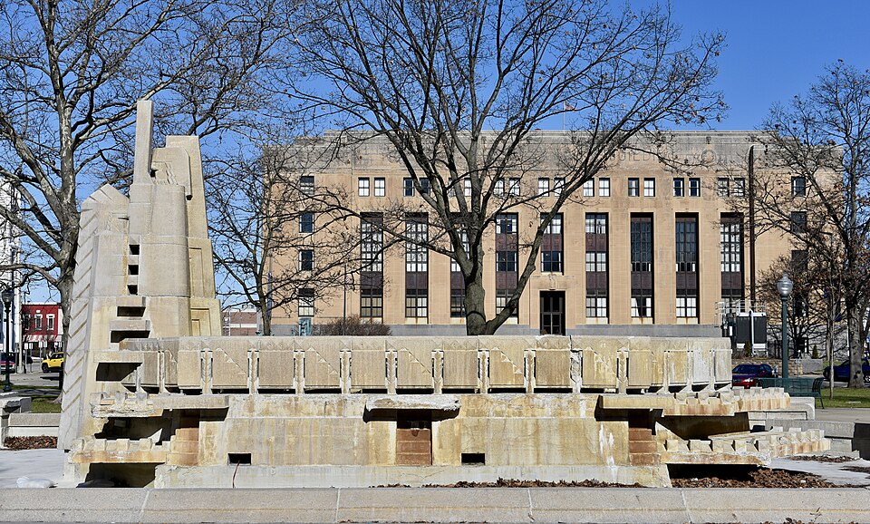 Photograph of Fountain of the Pioneers