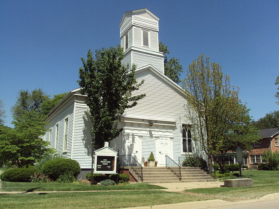 Photograph of First Presbyterian Church of Blissfield