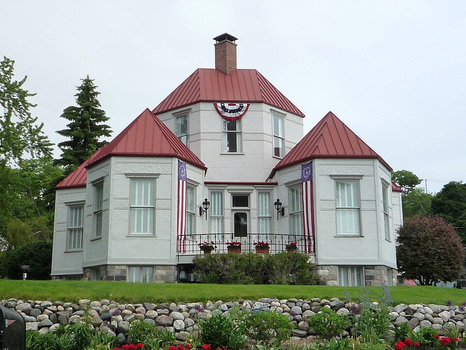 Photograph of Shay Hexagon House