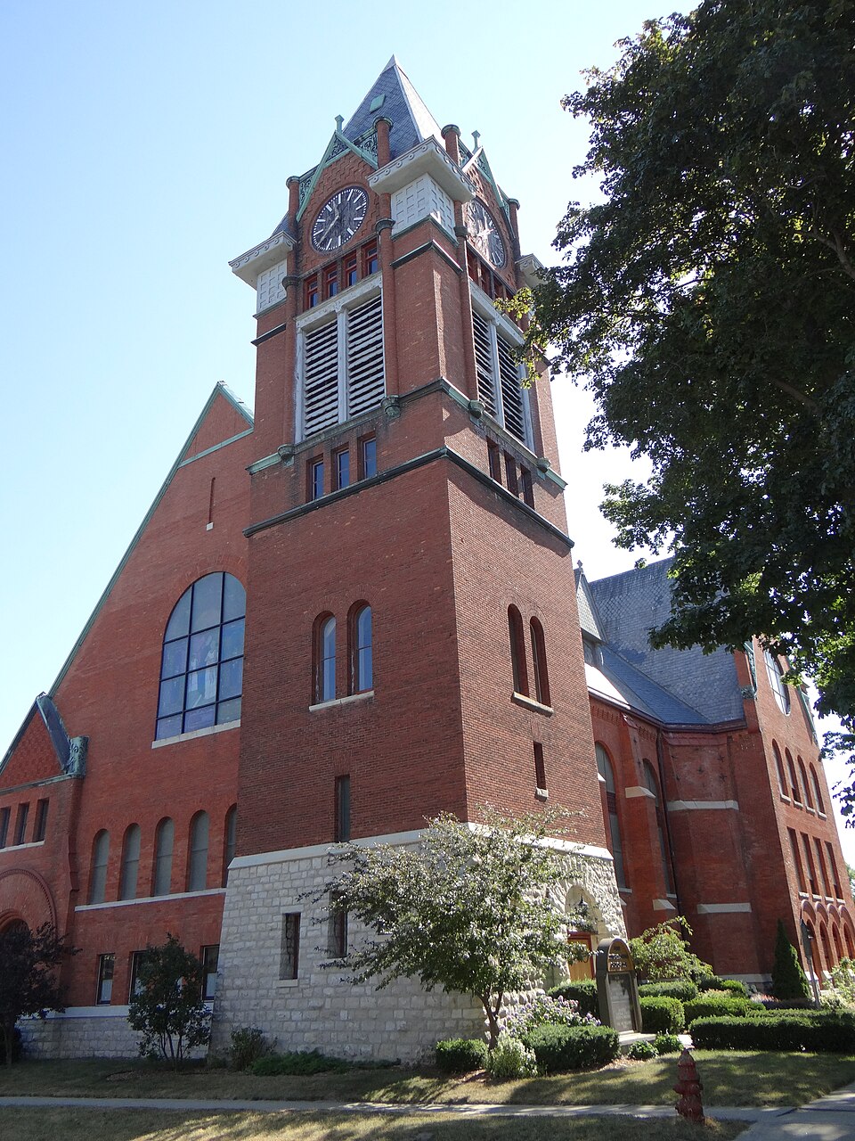 Photograph of First Congregational Church