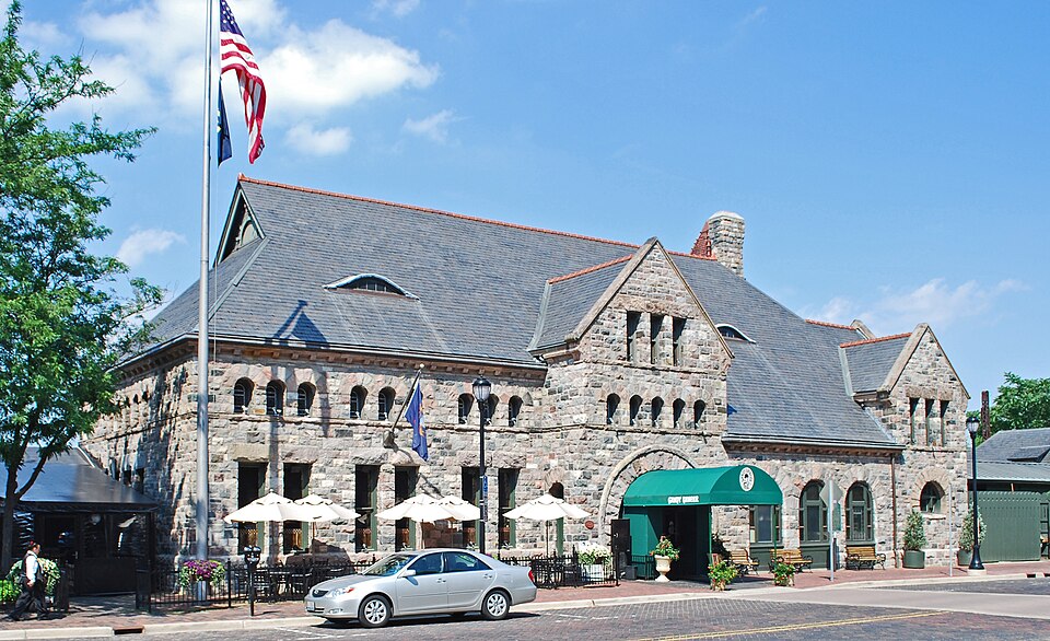 Photograph of Ann Arbor station