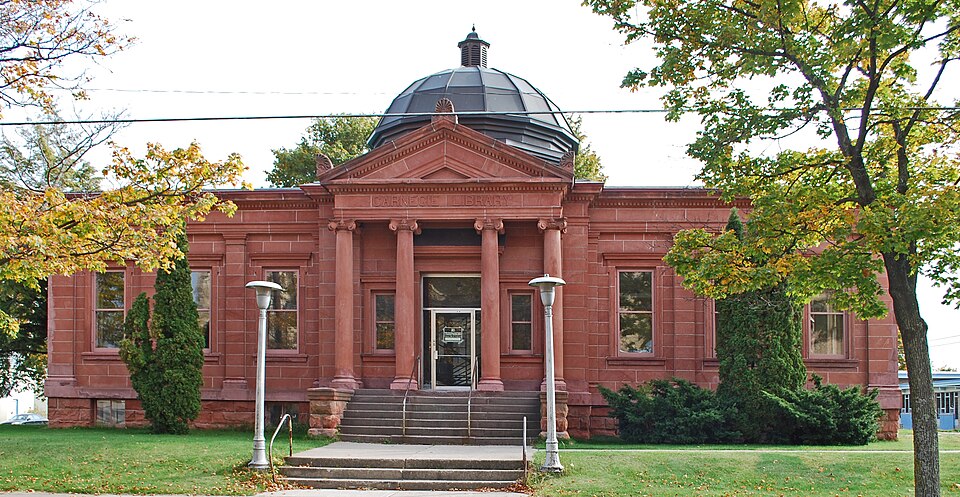 Photograph of Carnegie Public Library