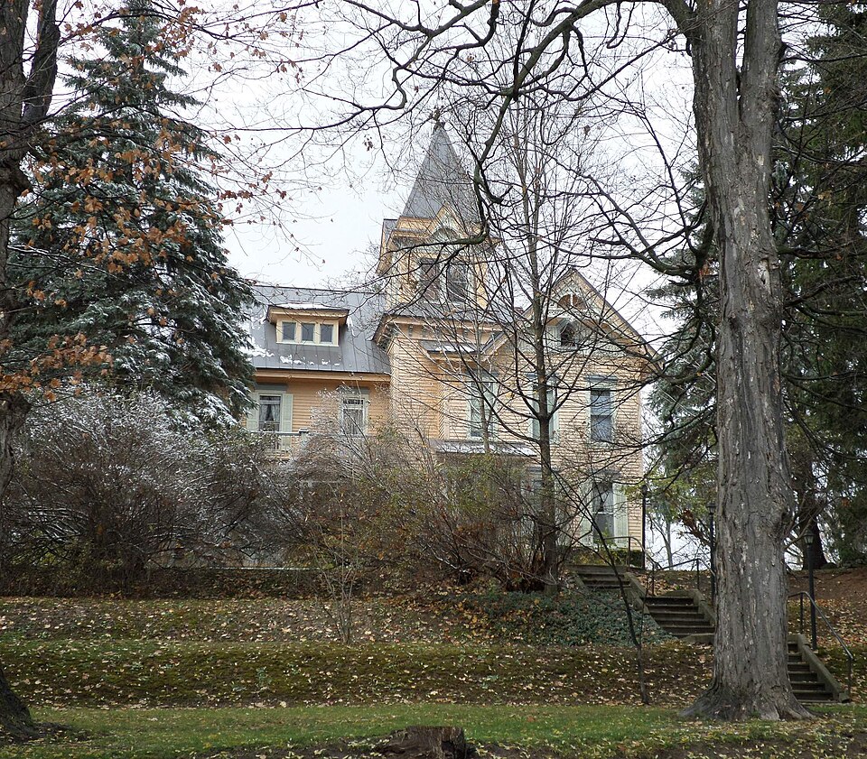 Photograph of Townsend North House