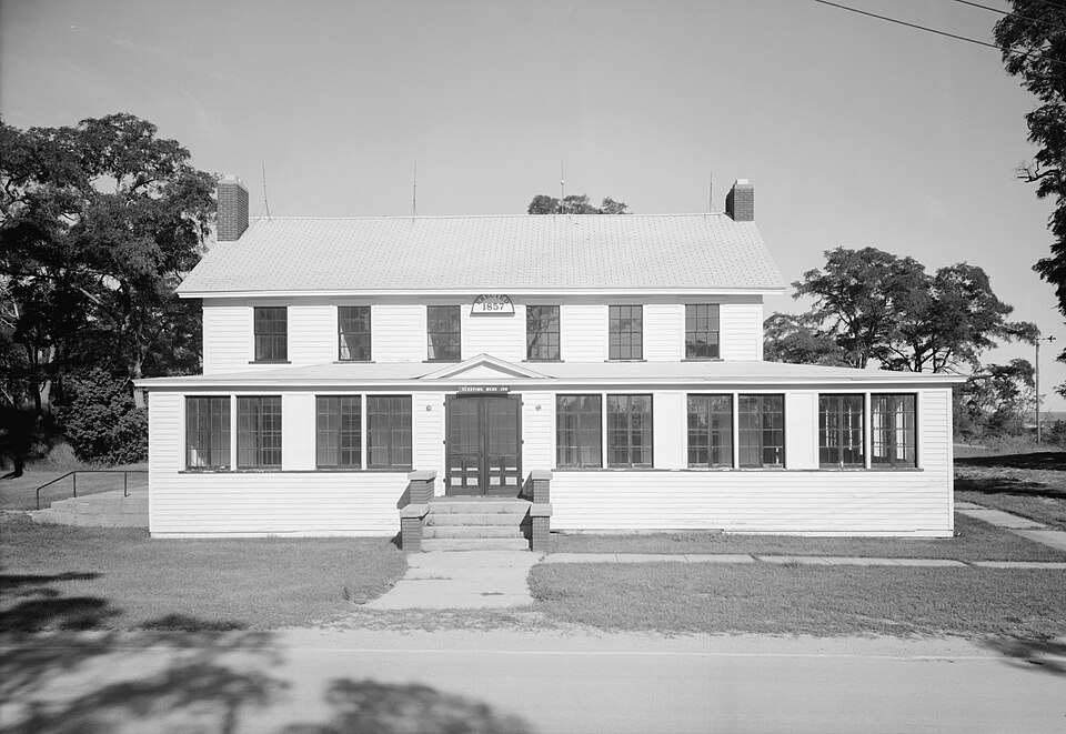 Photograph of Sleeping Bear Inn