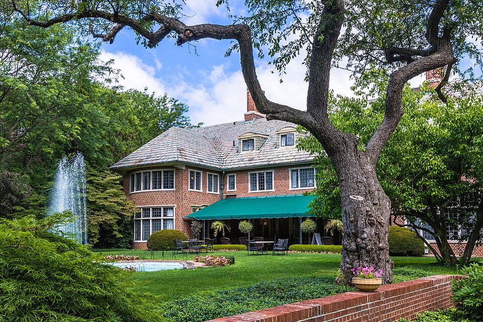 Photograph of Applewood