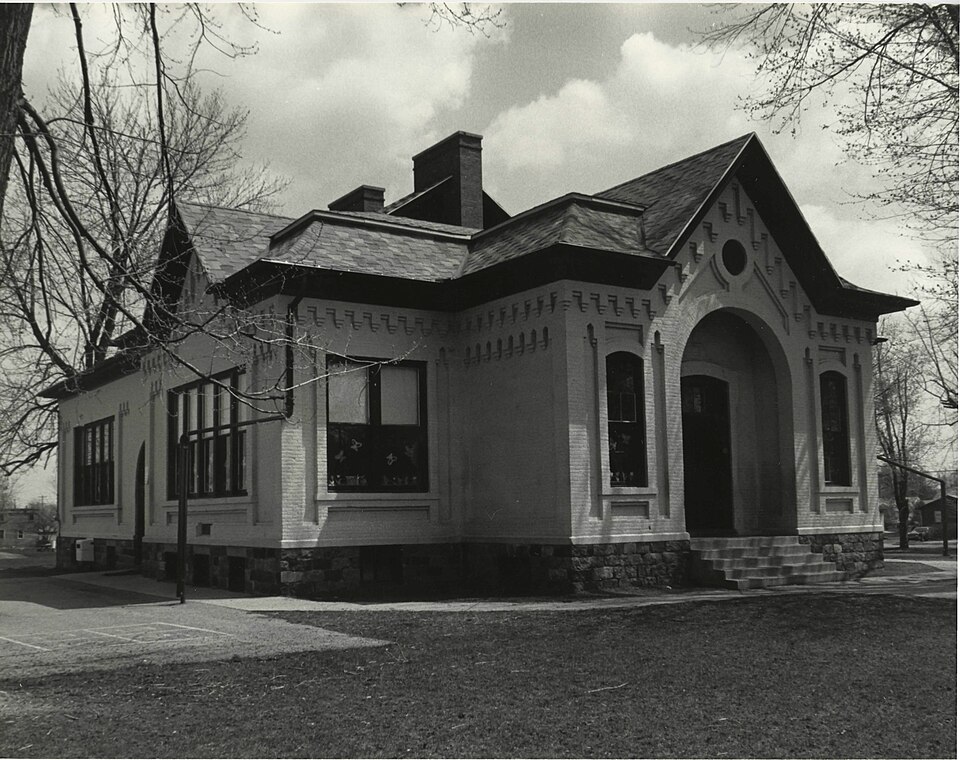Photograph of East Ward School