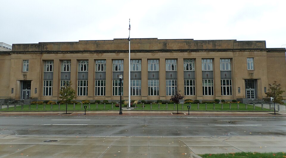 Photograph of Charles E. Chamberlain Federal Building & Post Office