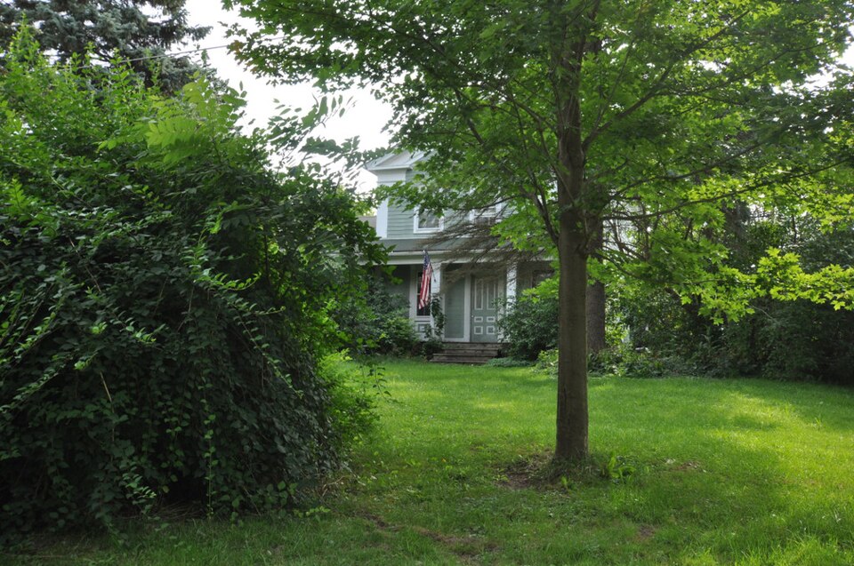 Photograph of Caleb Everts House