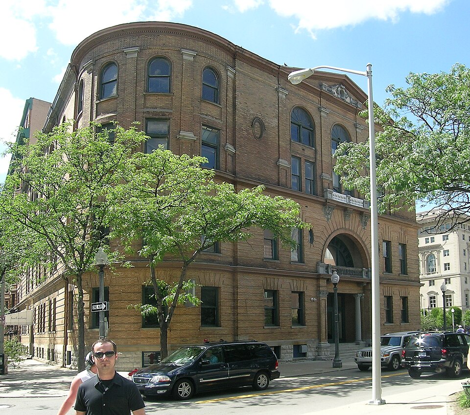 Photograph of Harmonie Club