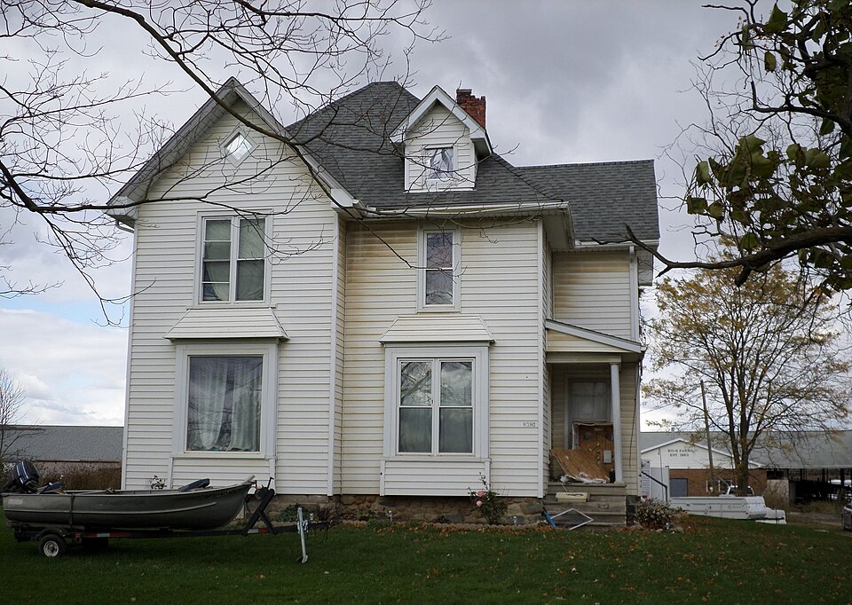Photograph of Frank D. Bloss and Sons Farm House