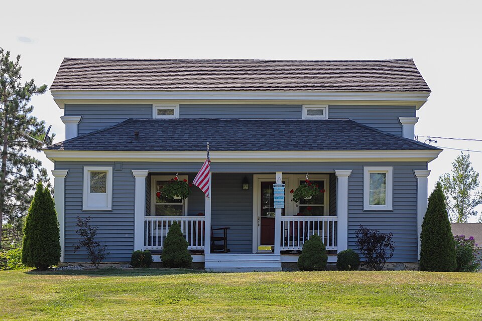 Photograph of House at 1339 Cummings Road