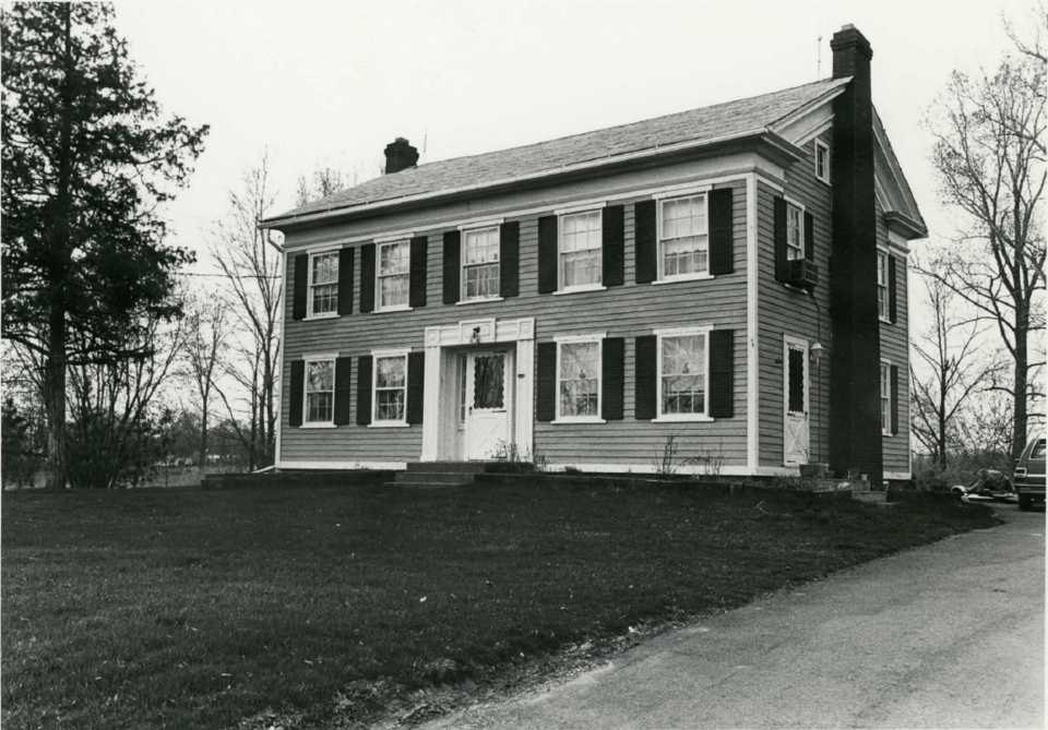 Photograph of House at 5556 Flushing Road