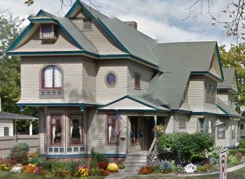 Photograph of Russell Sackett House