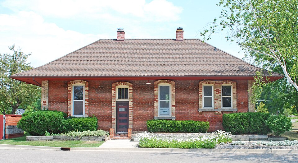 Photograph of Fenton Railroad Depot