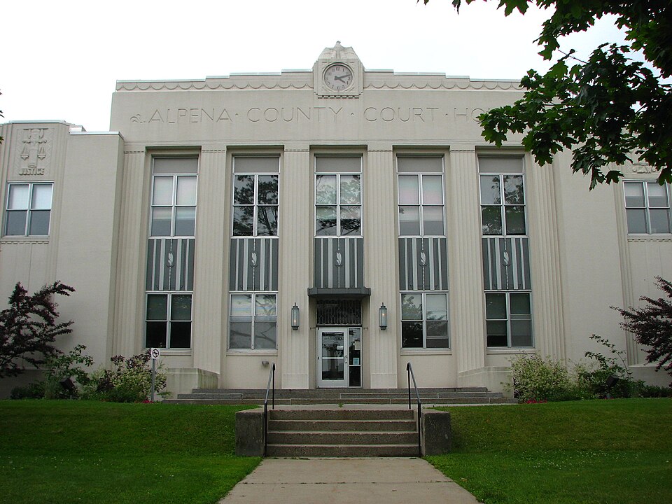 Photograph of Alpena County Courthouse