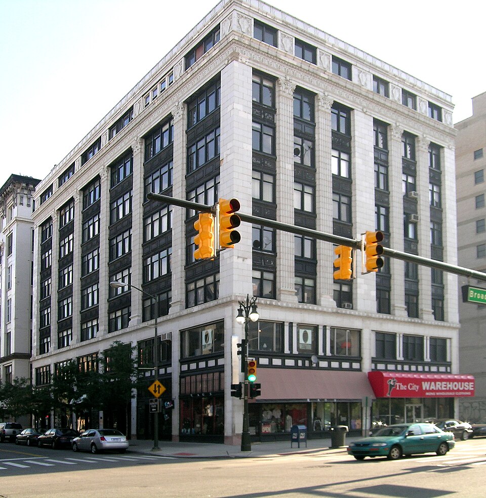 Photograph of Merchants Building