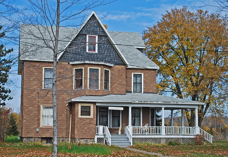 Photograph of Robert H. Sturgeon House