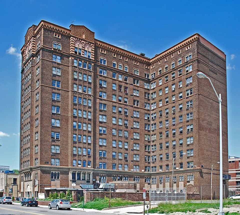 Photograph of Belcrest Apartments